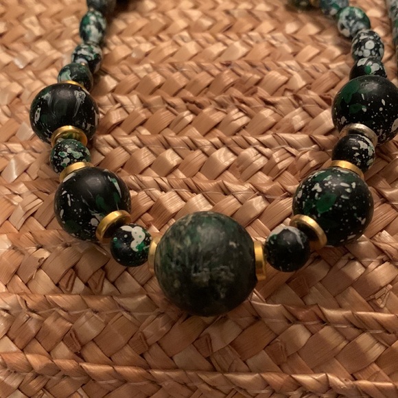 Vintage Necklace beads and brass - Picture 2 of 3